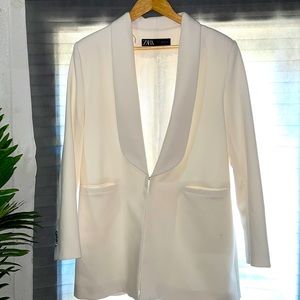 Long Tuxedo Collar Blazer / Oyster White